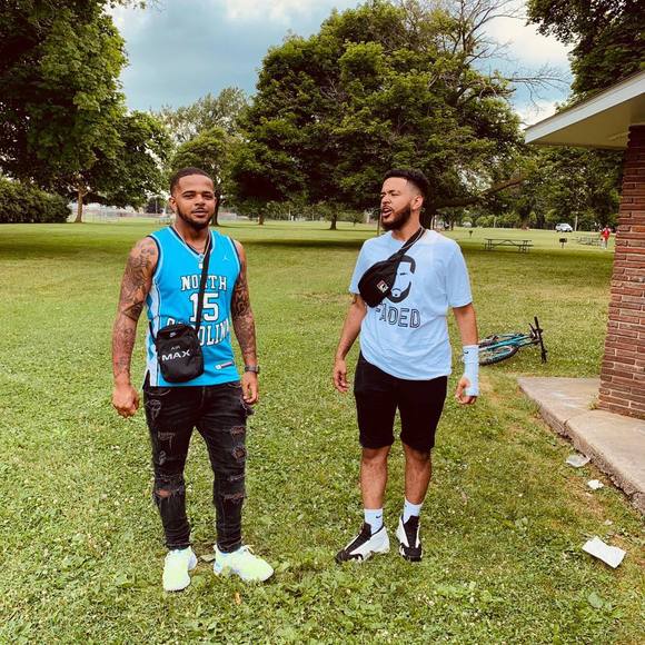 Meet your Posher, Andrew - Picture 1 of 1